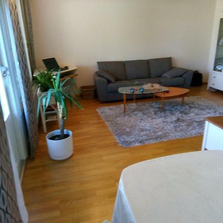Cozy Two Room Apartment With Sauna Hyvinkaa Exterior foto
